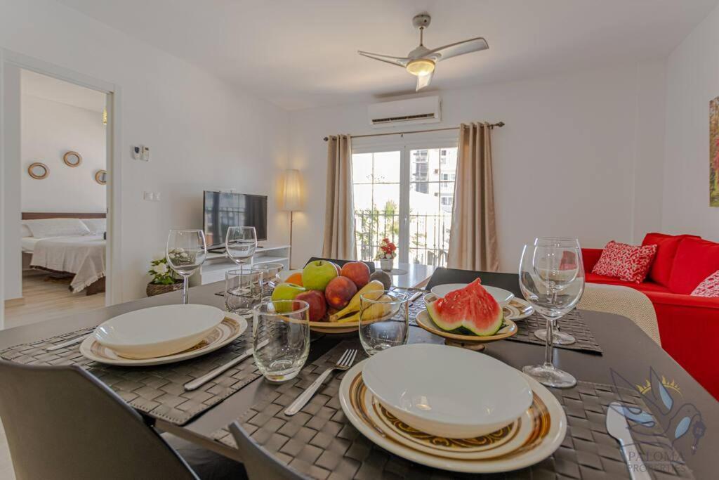 Benalroma Spacious Apartment 50 Mt From The Beach Benalmádena Exterior foto