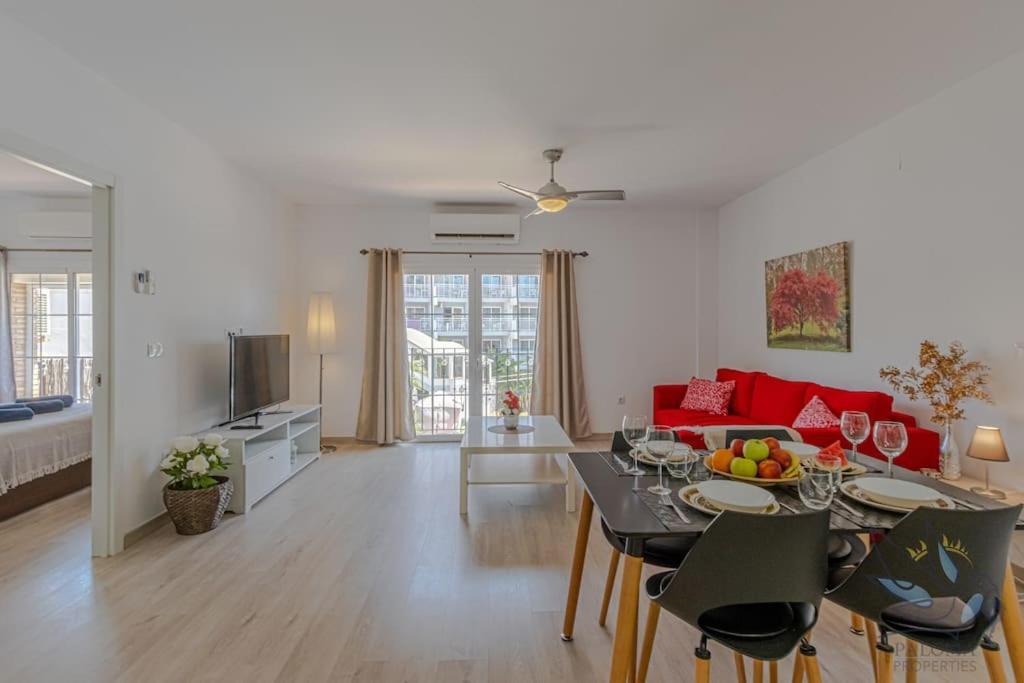 Benalroma Spacious Apartment 50 Mt From The Beach Benalmádena Exterior foto