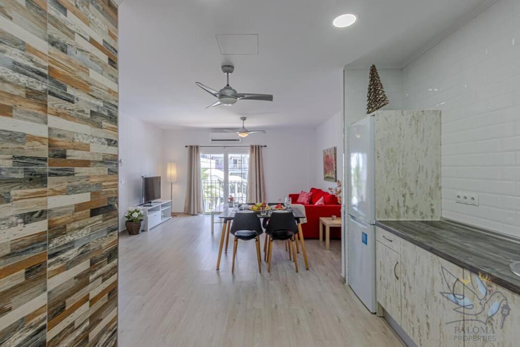Benalroma Spacious Apartment 50 Mt From The Beach Benalmádena Exterior foto